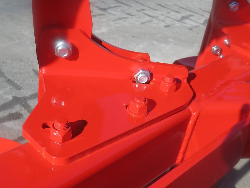 ESCUDERO agroXX -- CHRF--6 Schar - Ecologic Onland Dreh-Schälpflug--