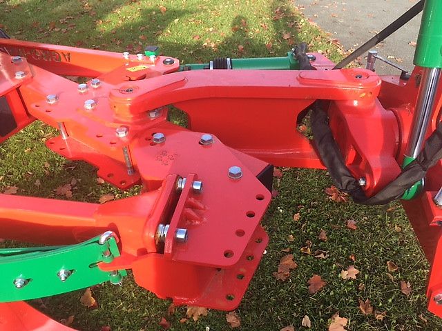 AGRO-MASZ PO 5 mit Blattfedersteinsicherung