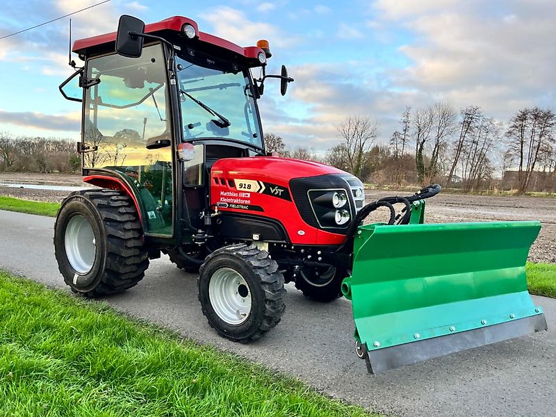 Mitsubishi Kleintraktor Fieldtrac Räumfahrzeug Schneeschild kein Kubota