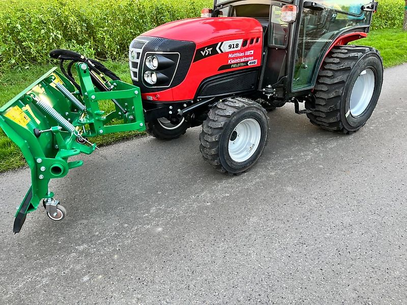 Mitsubishi Kleintraktor Fieldtrac Räumfahrzeug Schneeschild kein Kubota