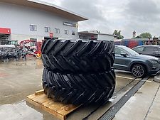 Trelleborg VF 750/70R44 + VF 650/60R38 inklusive Felgen
