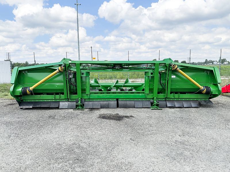 John Deere Kemper 608C 8 row corn header with folding frame for John Deere combines, chopper, stubble stomper, 75 cm row spacing, StalkMaster