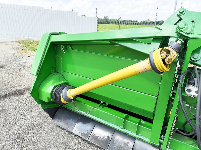 John Deere Kemper 608C 8 row corn header with folding frame for John Deere combines, chopper, stubble stomper, 75 cm row spacing, StalkMaster