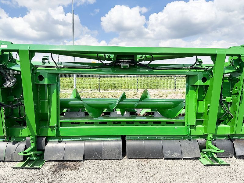 John Deere Kemper 608C 8 row corn header with folding frame for John Deere combines, chopper, stubble stomper, 75 cm row spacing, StalkMaster