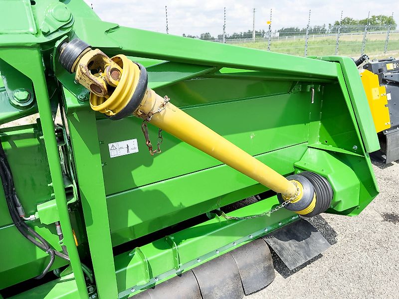 John Deere Kemper 608C 8 row corn header with folding frame for John Deere combines, chopper, stubble stomper, 75 cm row spacing, StalkMaster