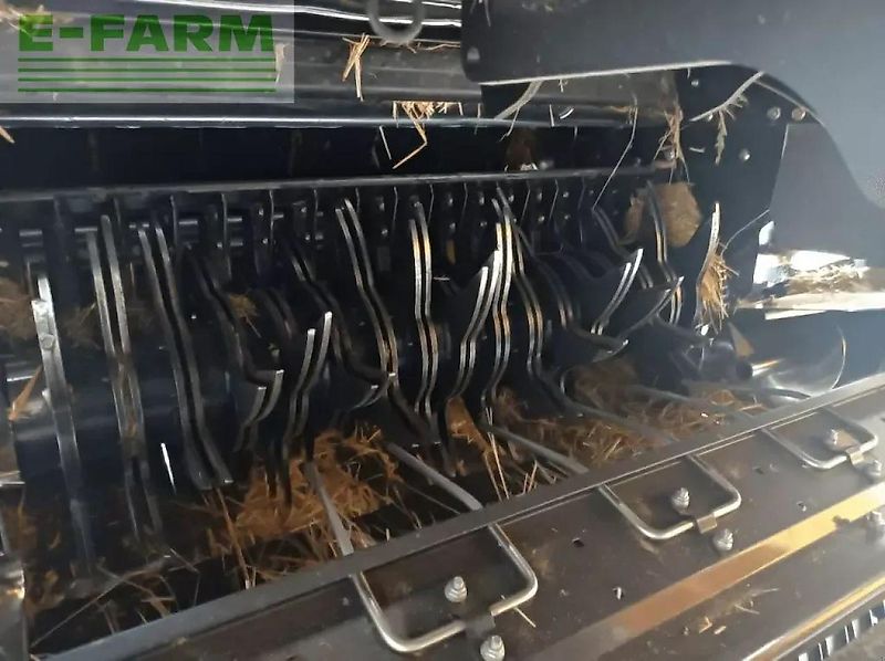 New Holland br7070 crop cutter