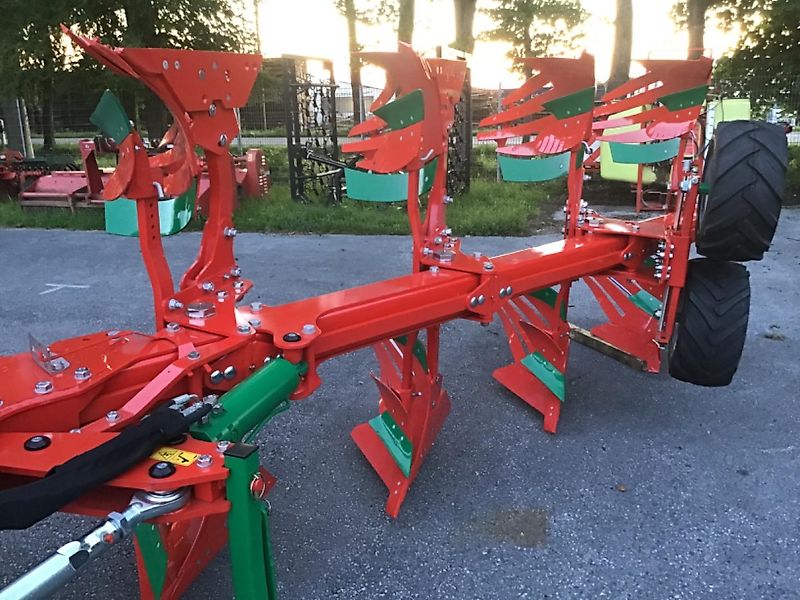 AGRO-MASZ POV-5 Vario