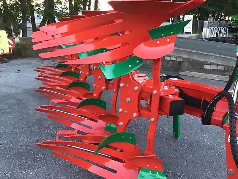 AGRO-MASZ POV-5 Vario