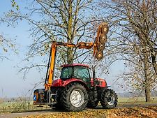 Pronar WWT Auslegemulcher Mulchkopf Astschere Astsäge Mulcher