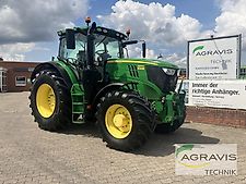 John Deere 6215 R