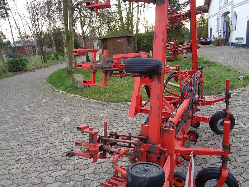 Rau 12 Reihiges Hackgerät hydr.Klappbar Fronthackgerät