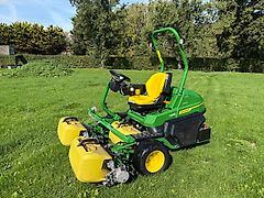 John Deere 2750E Hybrid