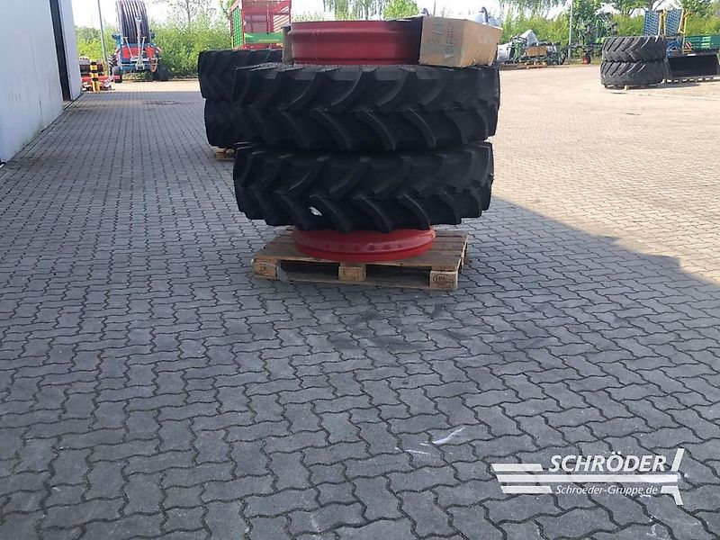 Fendt ZWILLINGSRÄDER 420/85 R34 + VERSCHLÜSSE