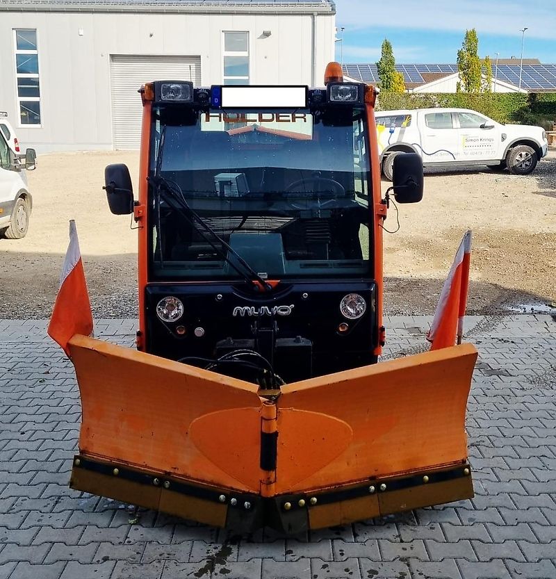 Holder Muvo im Kundenauftrag