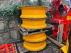 JCB 4 x Wheel Rims