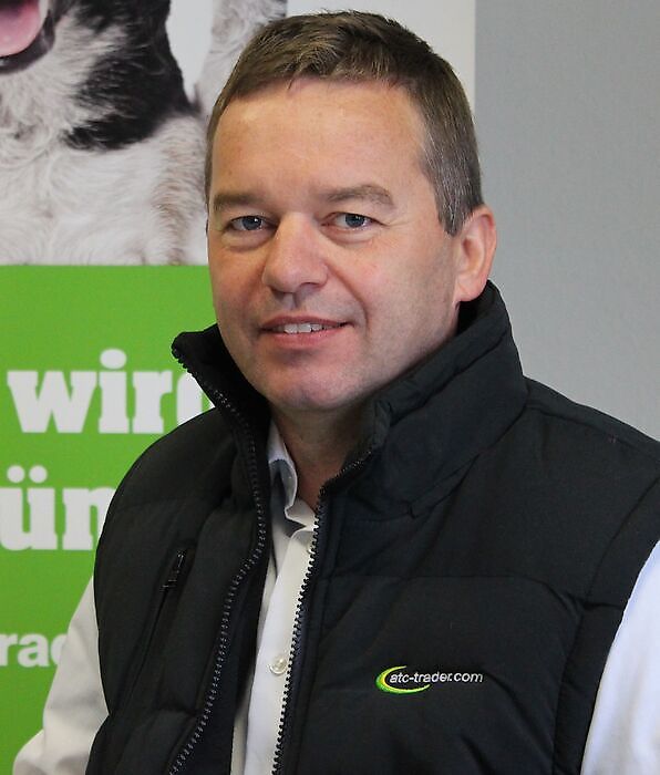 Контактна персона Hermann Röfer