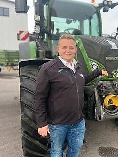 Контактна персона Пан Sebastian Jäger