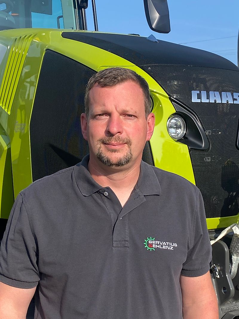 Контактна персона Пан Frederik Daniels