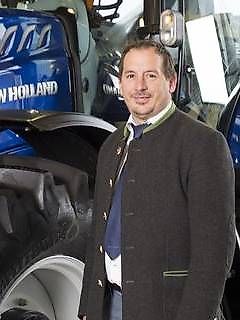 Контактна персона Пан Christian Auswöger