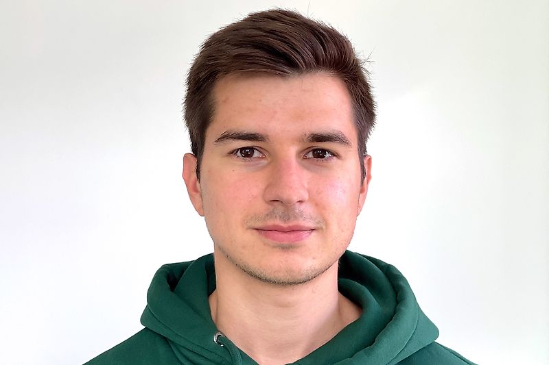 Контактна персона Пан Emil Munteanu