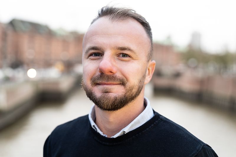 Контактна персона Пан Nemanja Arsic