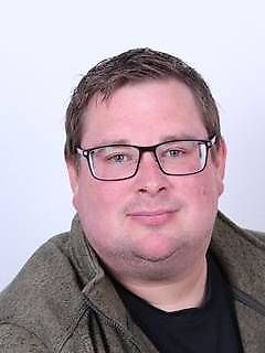 Контактна персона Пан David Dörrer