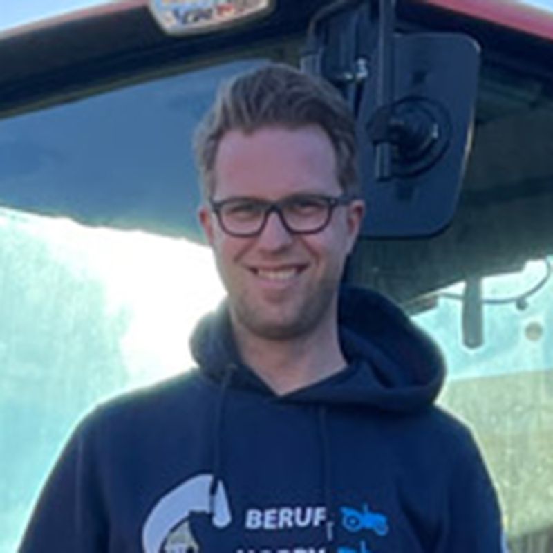 Контактна персона Пан Daniel Dirkes