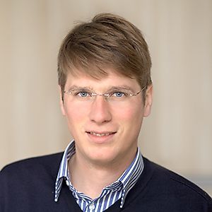 Контактна персона Пан Henning Bock