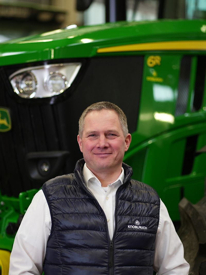 Контактна персона Пан Reinhold Frei