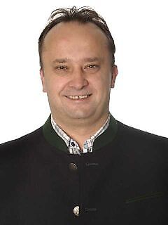 Контактна персона Пан Markus Bichler